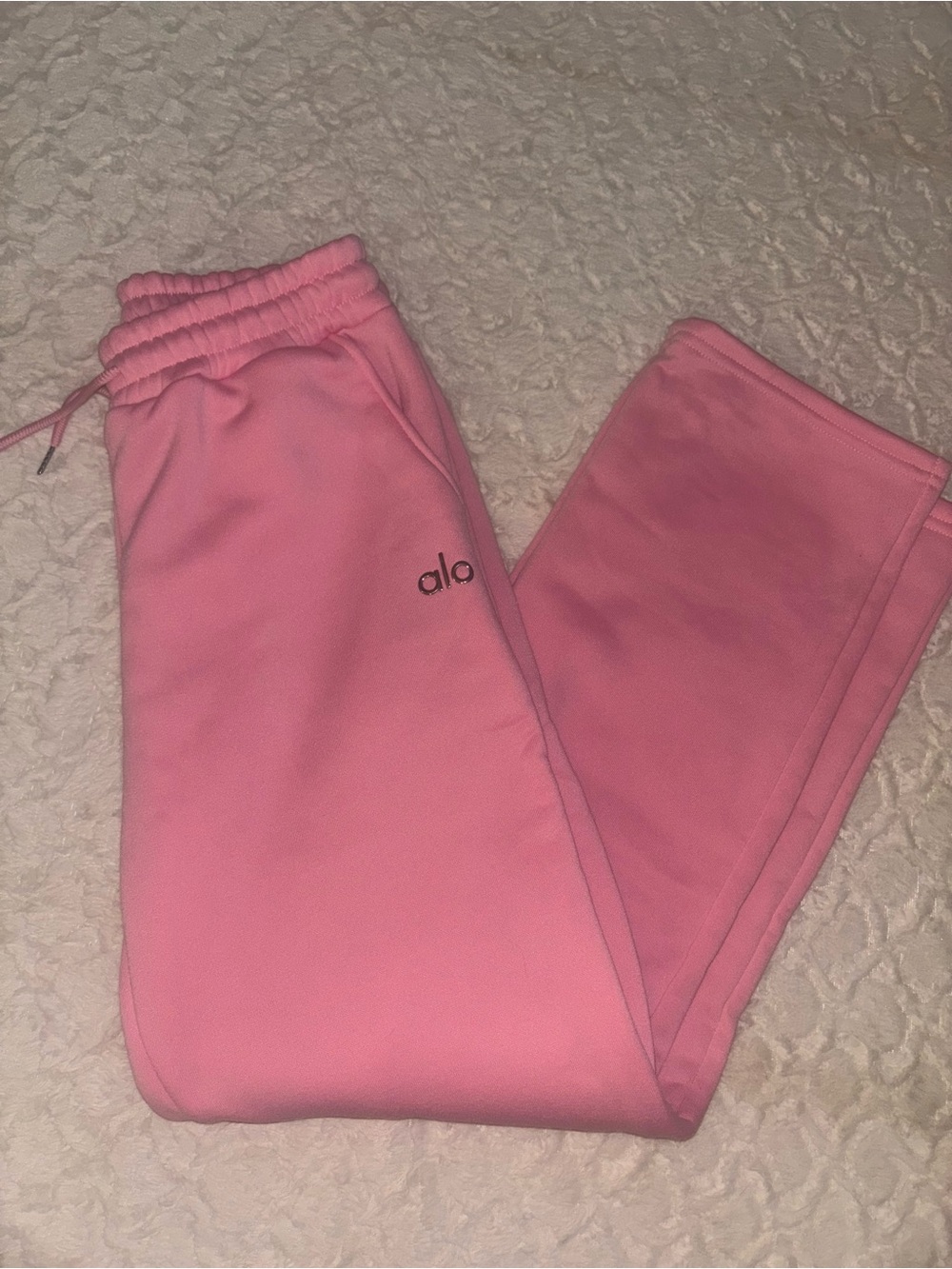 ALO Yoga Women’s Pink Sweatpants - Size Small NWT